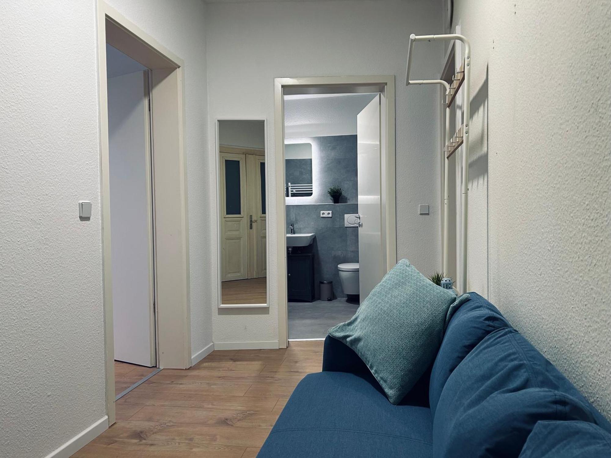 Apartment 2 Schlafzimmer-balkon-kueche-parkplatz-designerbad